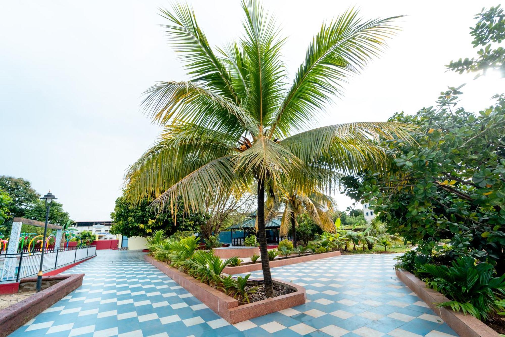 Treebo Green Village Resort - Goa Maneri  Exterior photo