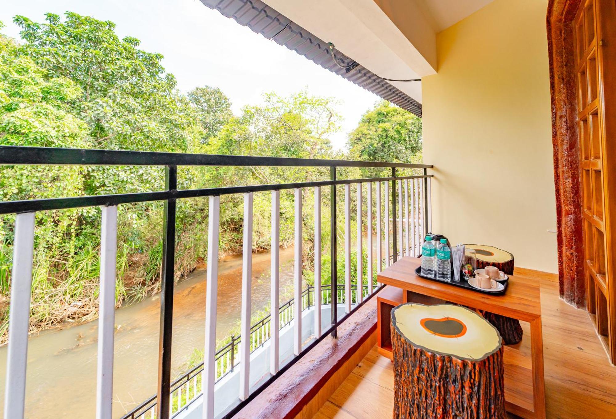 Treebo Green Village Resort - Goa Maneri  Exterior photo